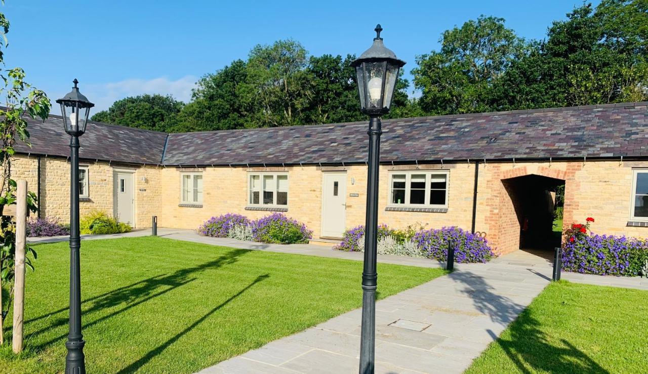 Briary Cottages at Iletts Farm Brackley  Esterno foto